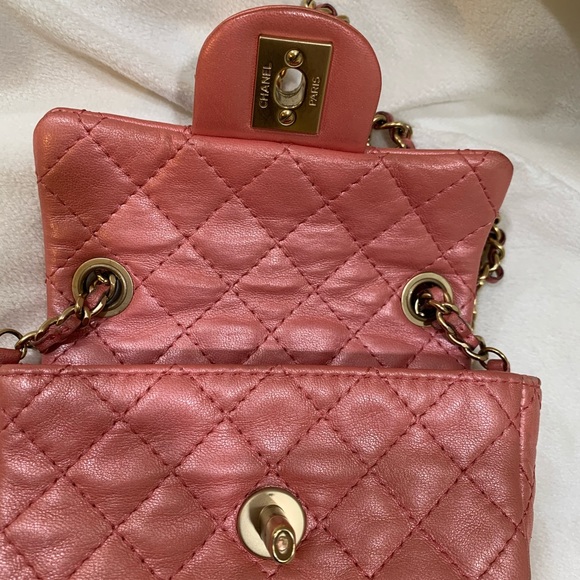 💞TRADED💞💯Authentic Chanel Mini Flap Bag Pink - Picture 11 of 16